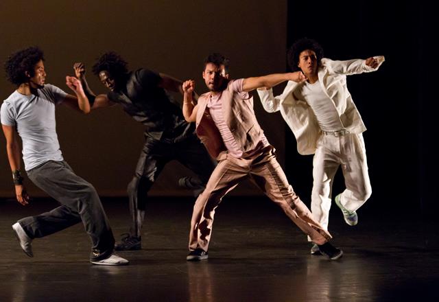 Na Pista Cia Urbana de Dança 