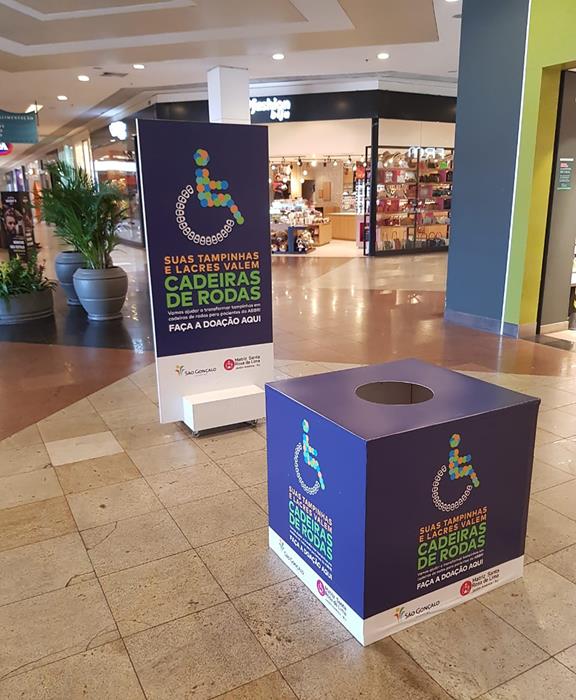 São Gonçalo Shopping - Campanha doação de tampinhas e lacres