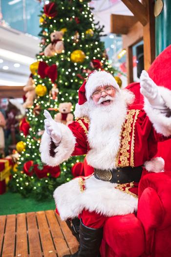 Plaza Shopping - ação solidária de Natal