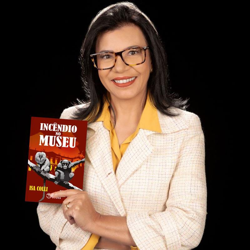 Escritora Isa Colli