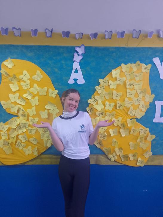 Julia Vitória dos Santos Silva escreveu o conto "Relógio de madeira".