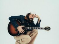 Gabriel O Pensador (crédito Larissa Queiroz)